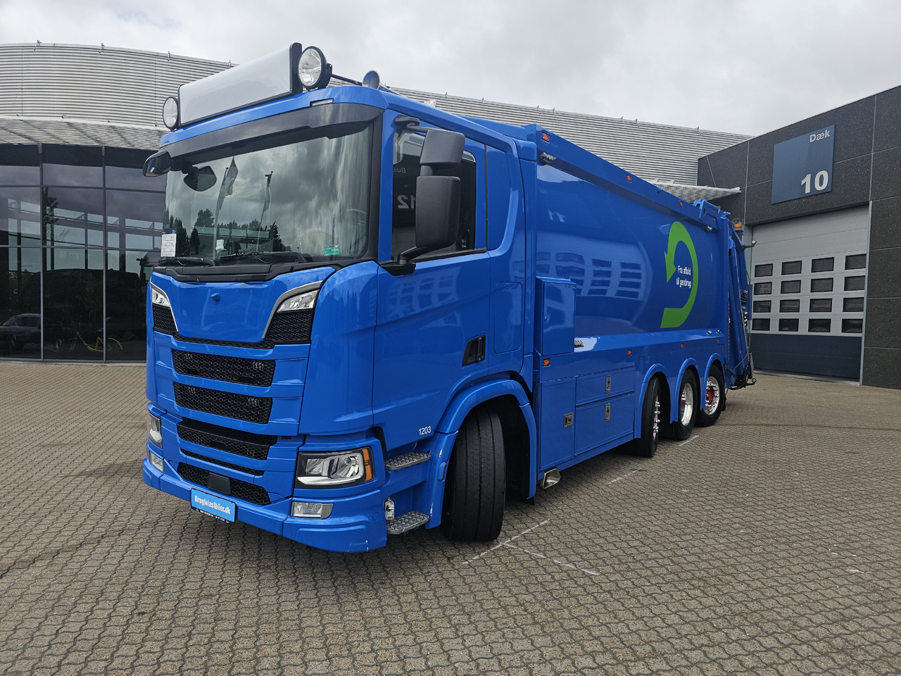 Scania R520 8x2 - Caminhão de lixo: foto 1 Scania R520 8x2 - Caminhão de lixo: foto 1