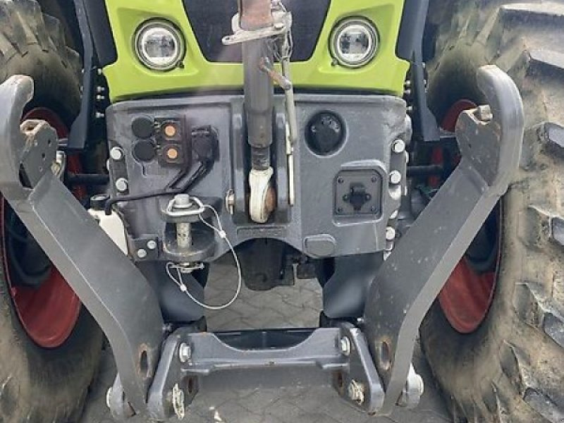 CLAAS Axion 850 CEBIS - Trator: foto 5 CLAAS Axion 850 CEBIS - Trator: foto 5