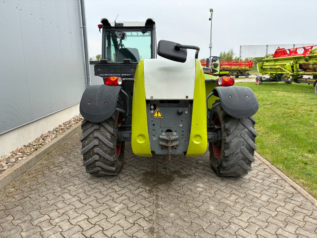 CLAAS Scorpion 7030 Varipower - Pá carregadora: foto 1 CLAAS Scorpion 7030 Varipower - Pá carregadora: foto 1