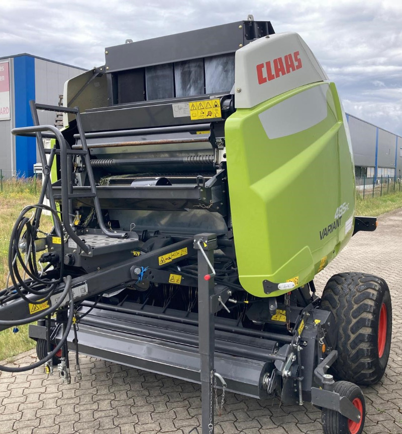 CLAAS Variant 485 RC PRO - Enfardadeira de fardos redondos: foto 5 CLAAS Variant 485 RC PRO - Enfardadeira de fardos redondos: foto 5