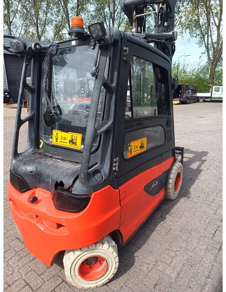 Linde E30L - Empilhador elétrico: foto 4 Linde E30L - Empilhador elétrico: foto 4