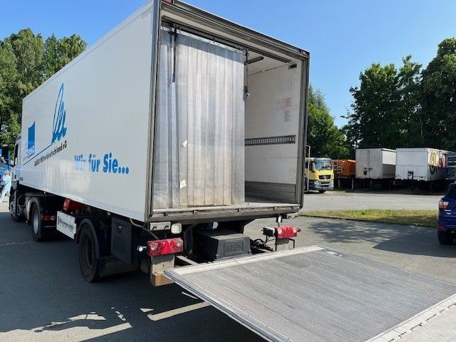 Kotschenreuther SKK 121 Kühlauflieger mit Trennwand Multitemp - Semi-reboque frigorífico: foto 4 Kotschenreuther SKK 121 Kühlauflieger mit Trennwand Multitemp - Semi-reboque frigorífico: foto 4