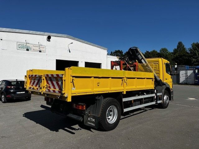 Mercedes-Benz Axor 1828 mit Kipper und Ladekran Top - Camião basculante, Camião grua: foto 3 Mercedes-Benz Axor 1828 mit Kipper und Ladekran Top - Camião basculante, Camião grua: foto 3