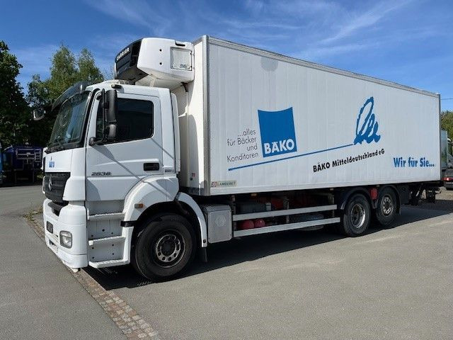 Mercedes-Benz Axor MB 2536 Kühlfahrzeug Bitemp LBW - Camião frigorífico: foto 4 Mercedes-Benz Axor MB 2536 Kühlfahrzeug Bitemp LBW - Camião frigorífico: foto 4