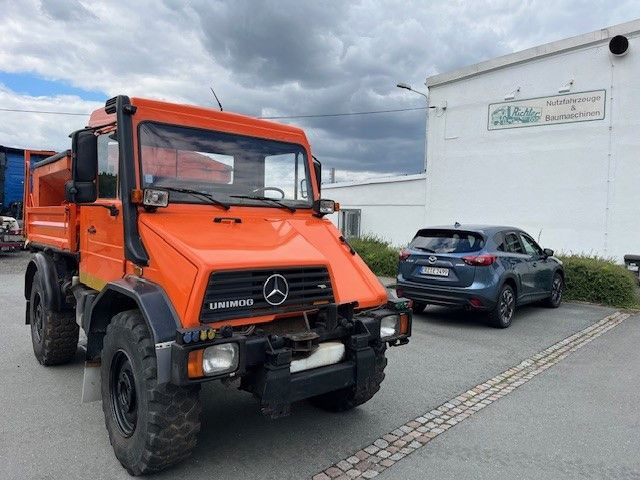 Mercedes-Benz Unimog 418/10 Winterdienst2000 - Camião basculante: foto 5 Mercedes-Benz Unimog 418/10 Winterdienst2000 - Camião basculante: foto 5