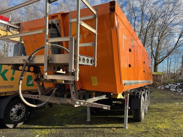 Schmitz Cargobull SKI 24 7,2 Alu Kastenmulde Verschleißboden neu Schmitz Cargobull SKI 24 7,2 Alu Kastenmulde Verschleißboden neu - Semi-reboque basculante: foto 4 Schmitz Cargobull SKI 24 7,2 Alu Kastenmulde Verschleißboden neu Schmitz Cargobull SKI 24 7,2 Alu Kastenmulde Verschleißboden neu - Semi-reboque basculante: foto 4