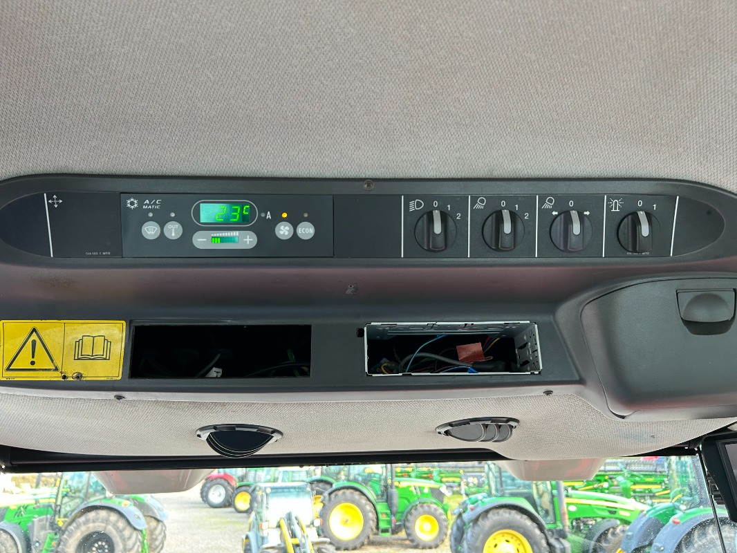 CLAAS Jaguar 890 mit Kemper 360 und PU - Colheitadeira: foto 2 CLAAS Jaguar 890 mit Kemper 360 und PU - Colheitadeira: foto 2