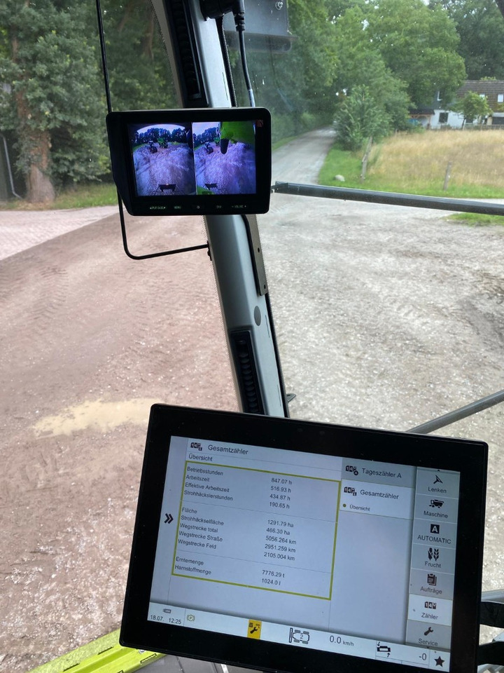 CLAAS Lexion 6800 mit Vario 930 Schneidwerk - Ceifeira debulhadora: foto 5 CLAAS Lexion 6800 mit Vario 930 Schneidwerk - Ceifeira debulhadora: foto 5