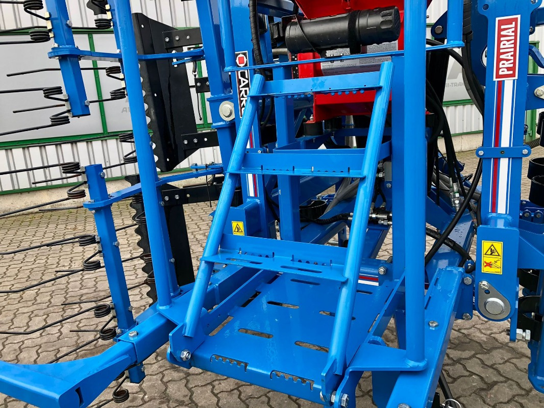 Carré PRAIRIAL GRÜNLANDSTRIEGEL - Máquina para semear: foto 4 Carré PRAIRIAL GRÜNLANDSTRIEGEL - Máquina para semear: foto 4