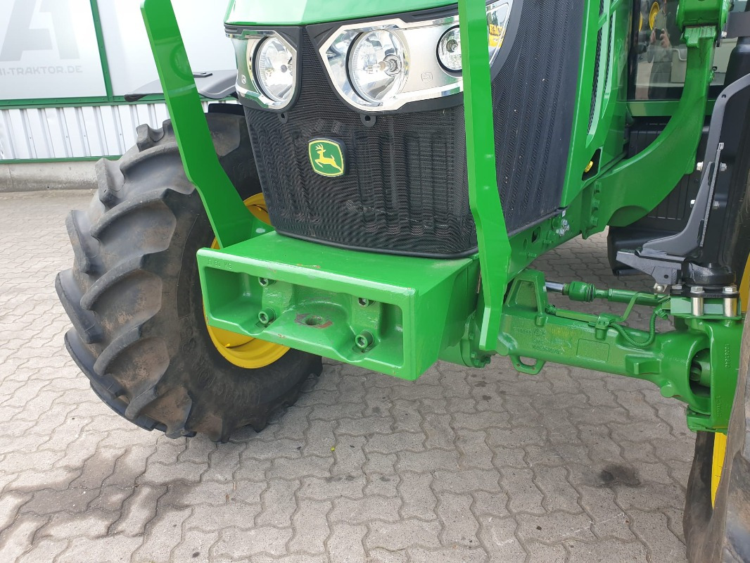 John Deere 6100M **MIETRÜCKLÄUFER** - Trator: foto 4 John Deere 6100M **MIETRÜCKLÄUFER** - Trator: foto 4