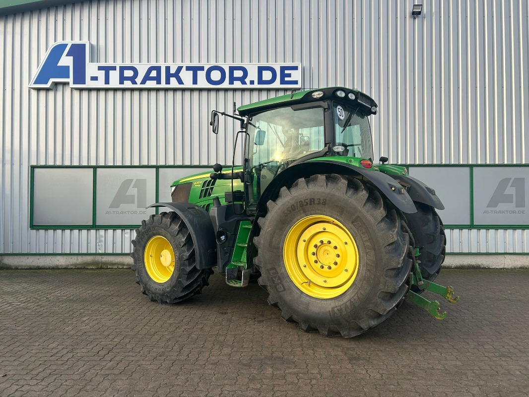 John Deere 6215R - Trator: foto 3 John Deere 6215R - Trator: foto 3