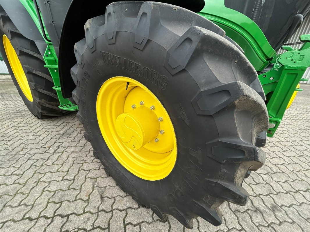 John Deere 6R 155 - Trator: foto 3 John Deere 6R 155 - Trator: foto 3
