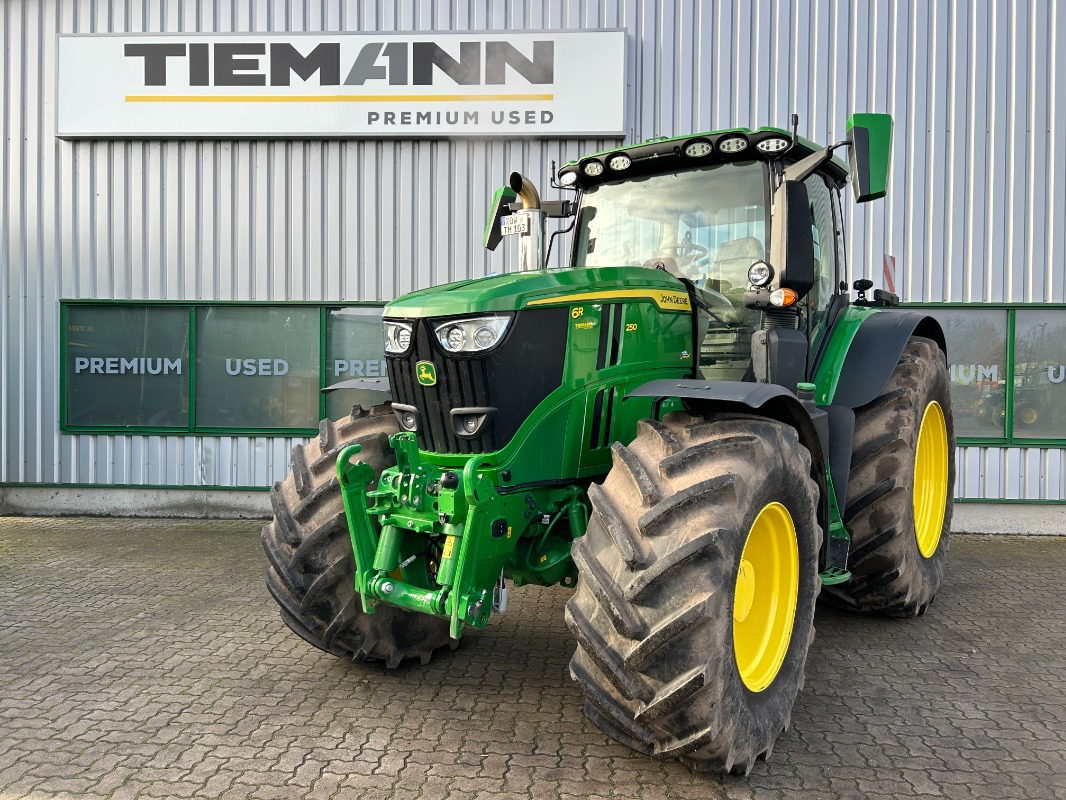 John Deere 6R 250 **MIETRÜCKLÄUFER** - Trator: foto 1 John Deere 6R 250 **MIETRÜCKLÄUFER** - Trator: foto 1