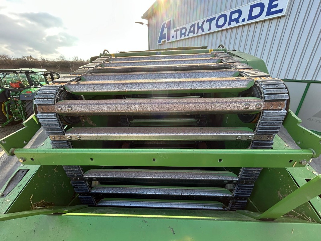 Locação financeira de Krone Comprima V 180 XC Krone Comprima V 180 XC: foto 10