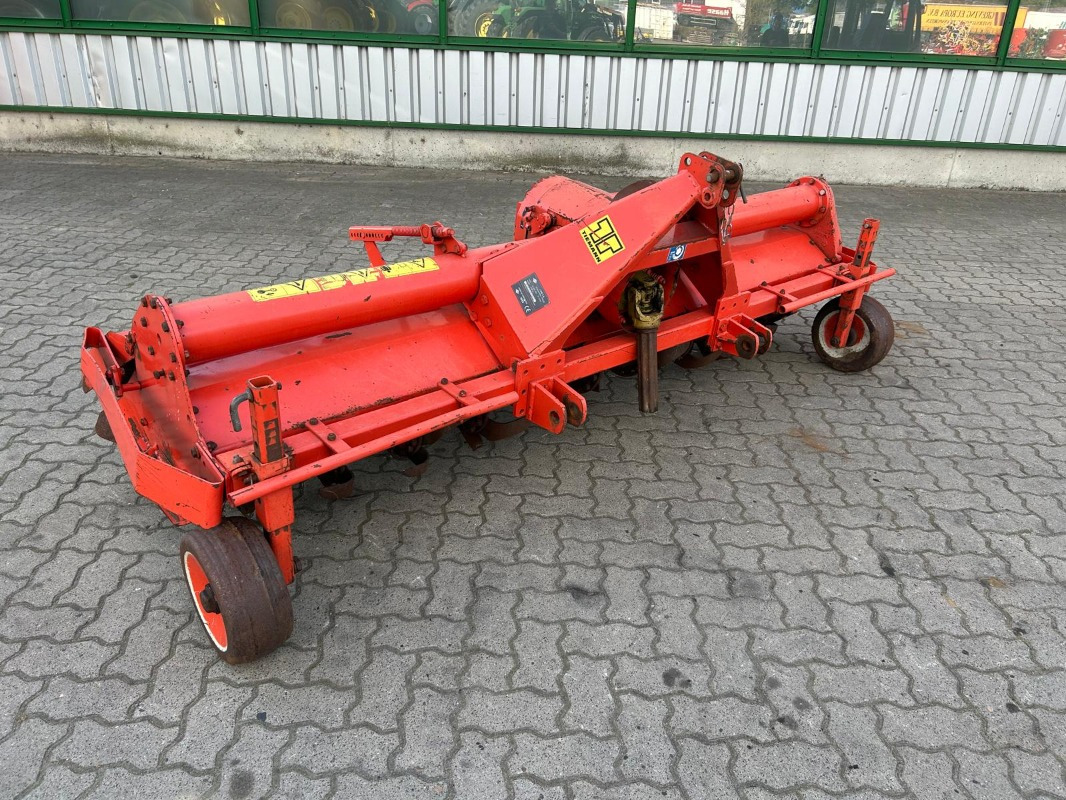 Kuhn EL 100N-255 - Maquina para lavrar a terra: foto 2 Kuhn EL 100N-255 - Maquina para lavrar a terra: foto 2