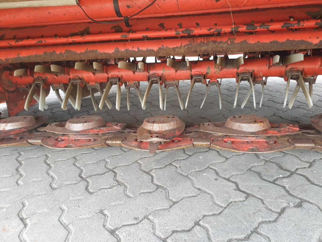 Kuhn FC 283 G-II FF LIFTCONTROL - Gadanheira: foto 5 Kuhn FC 283 G-II FF LIFTCONTROL - Gadanheira: foto 5