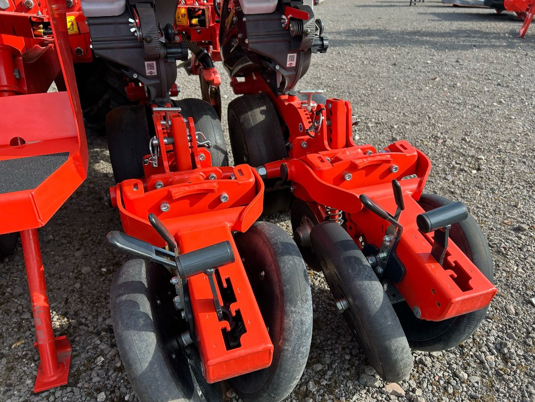 Kuhn Maxima 3 RT E *DEMO* - Máquina para semear: foto 5 Kuhn Maxima 3 RT E *DEMO* - Máquina para semear: foto 5