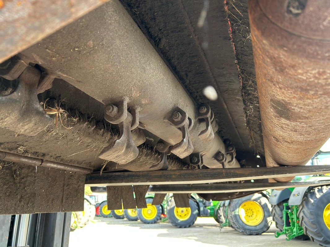 Kuhn VKM 280 - Triturador de martelos: foto 2 Kuhn VKM 280 - Triturador de martelos: foto 2