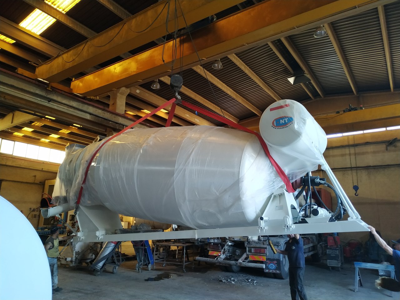 NT MAKINA 8-10-12 m3 CAPACITY MIXER - Balão de betoneira: foto 3 NT MAKINA 8-10-12 m3 CAPACITY MIXER - Balão de betoneira: foto 3