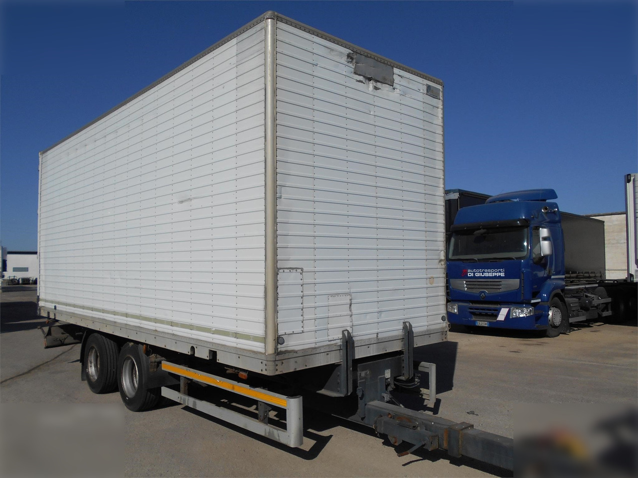 DAYTONA - Reboque furgão: foto 1 DAYTONA - Reboque furgão: foto 1