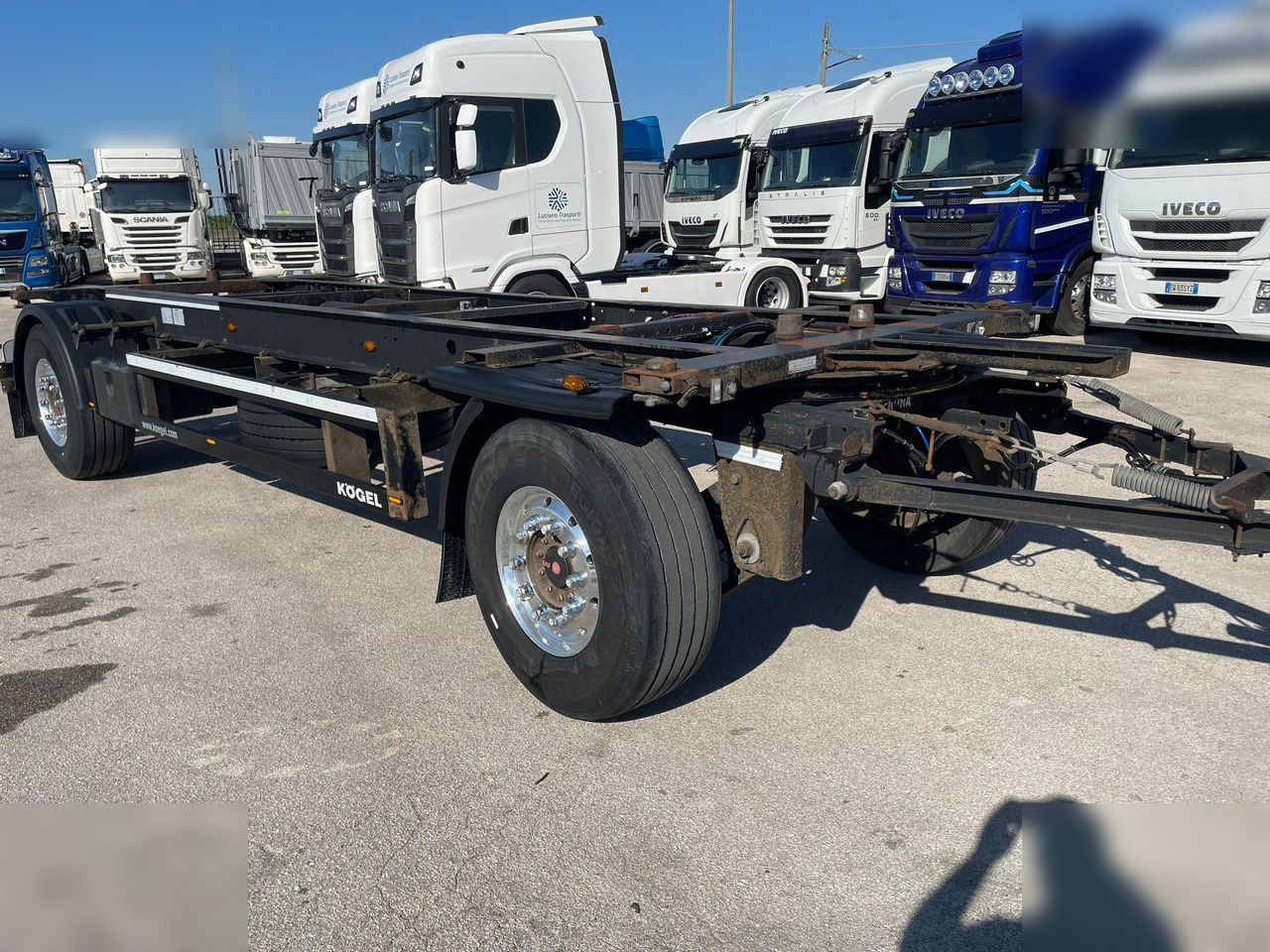 KÖGEL - Reboque transportador de contêineres/ Caixa móvel: foto 2 KÖGEL - Reboque transportador de contêineres/ Caixa móvel: foto 2
