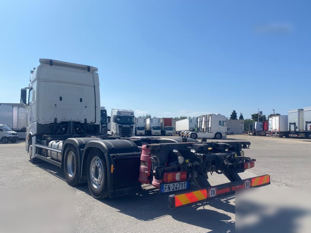 MERCEDES-BENZ ACTROS 2545 - Camião chassi: foto 3 MERCEDES-BENZ ACTROS 2545 - Camião chassi: foto 3