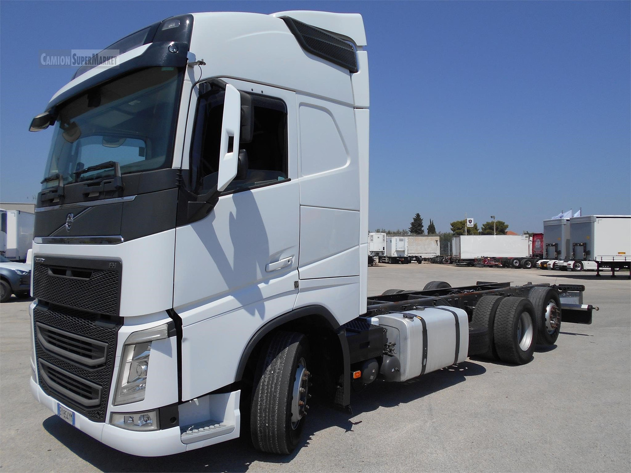 VOLVO FH540 - Camião chassi: foto 2 VOLVO FH540 - Camião chassi: foto 2