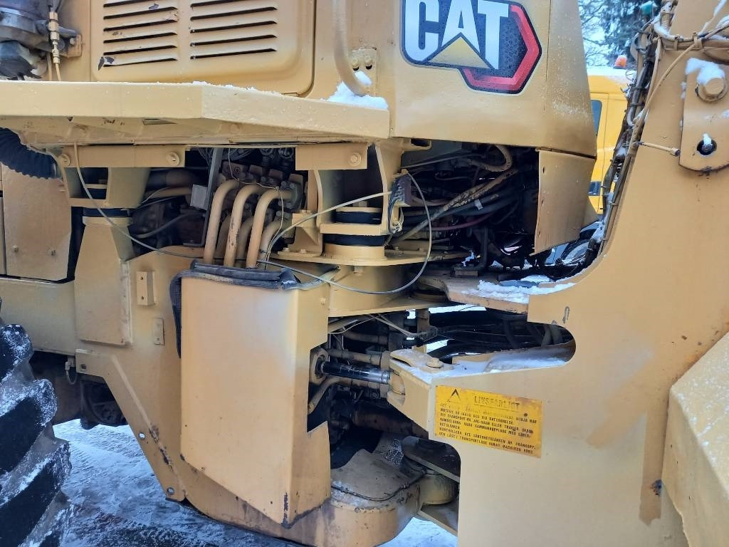 Pá carregadora de rodas CAT IT 28 B: foto 19