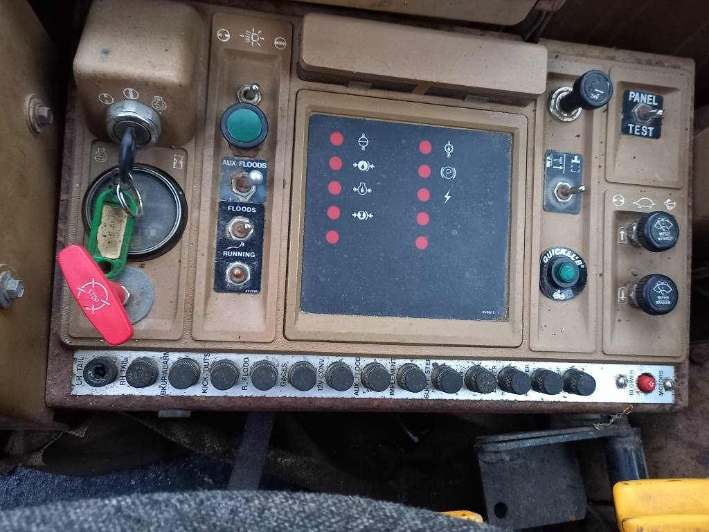Pá carregadora de rodas CAT IT 28 B: foto 24