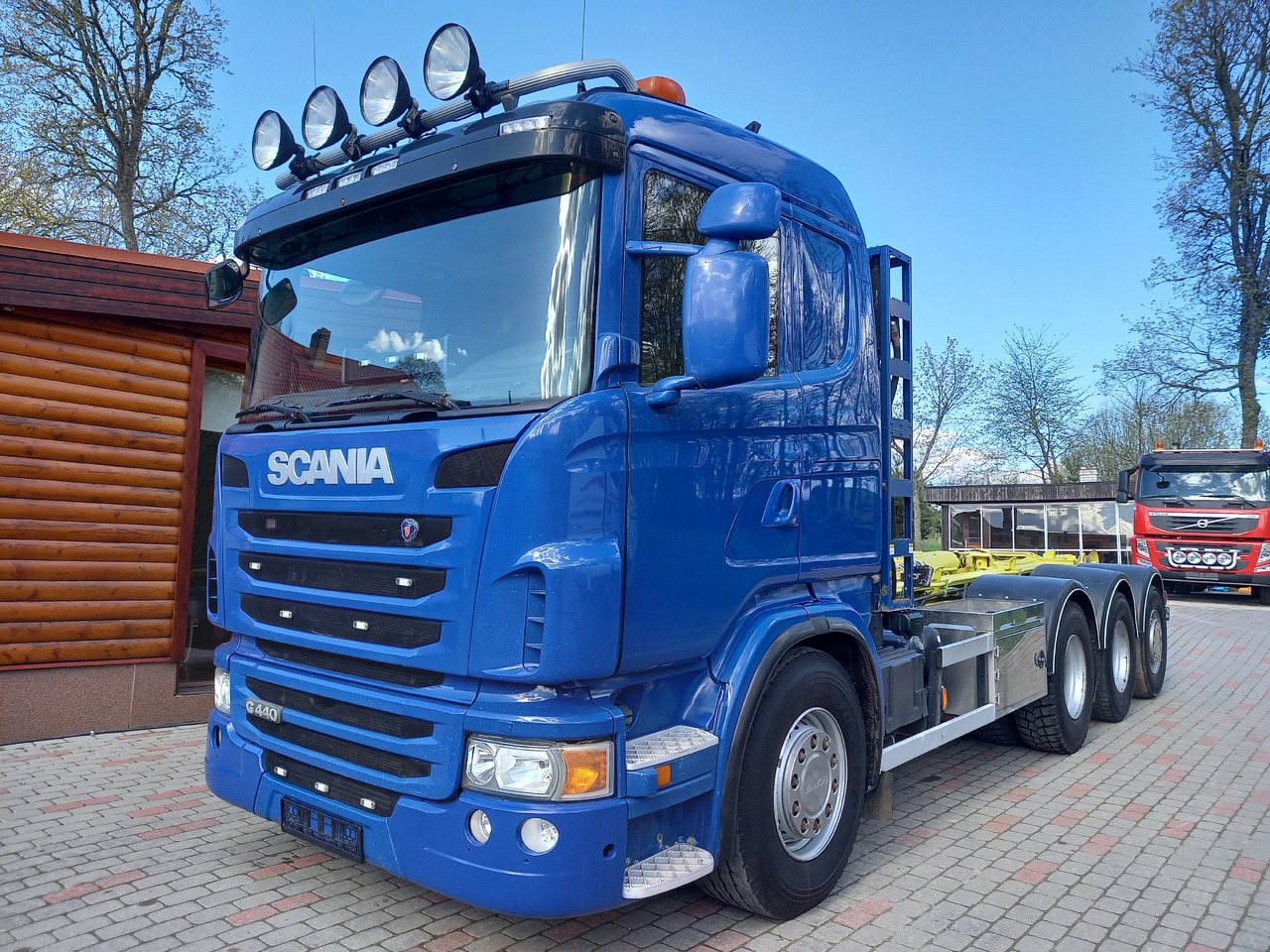SCANIA G440, 8x4, GROSS WEIGHT 36000 KG. - Camião polibenne: foto 1 SCANIA G440, 8x4, GROSS WEIGHT 36000 KG. - Camião polibenne: foto 1