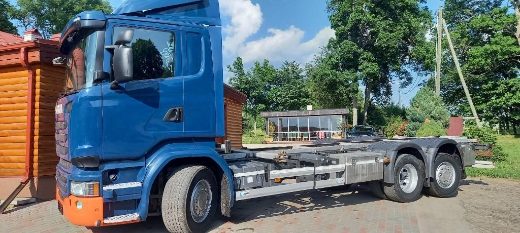 Scania R 490 LB, 6x2*4, EURO 6, 360 KW - Camião transportador de contêineres/ Caixa móvel: foto 4 Scania R 490 LB, 6x2*4, EURO 6, 360 KW - Camião transportador de contêineres/ Caixa móvel: foto 4