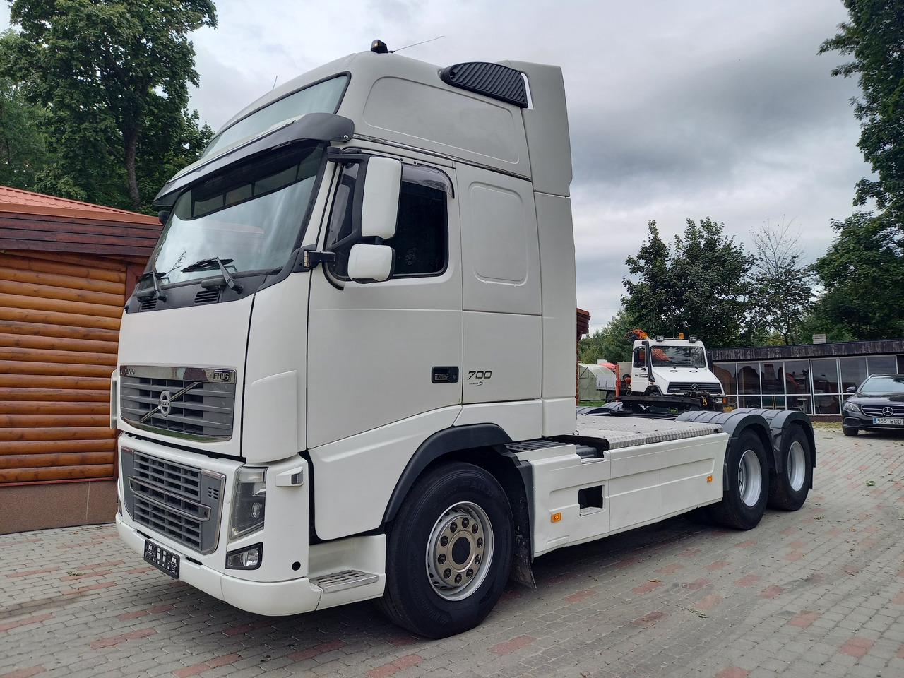 VOLVO FH 16, 6x4, 700, HÜDRAULIKA - Tractor: foto 2 VOLVO FH 16, 6x4, 700, HÜDRAULIKA - Tractor: foto 2