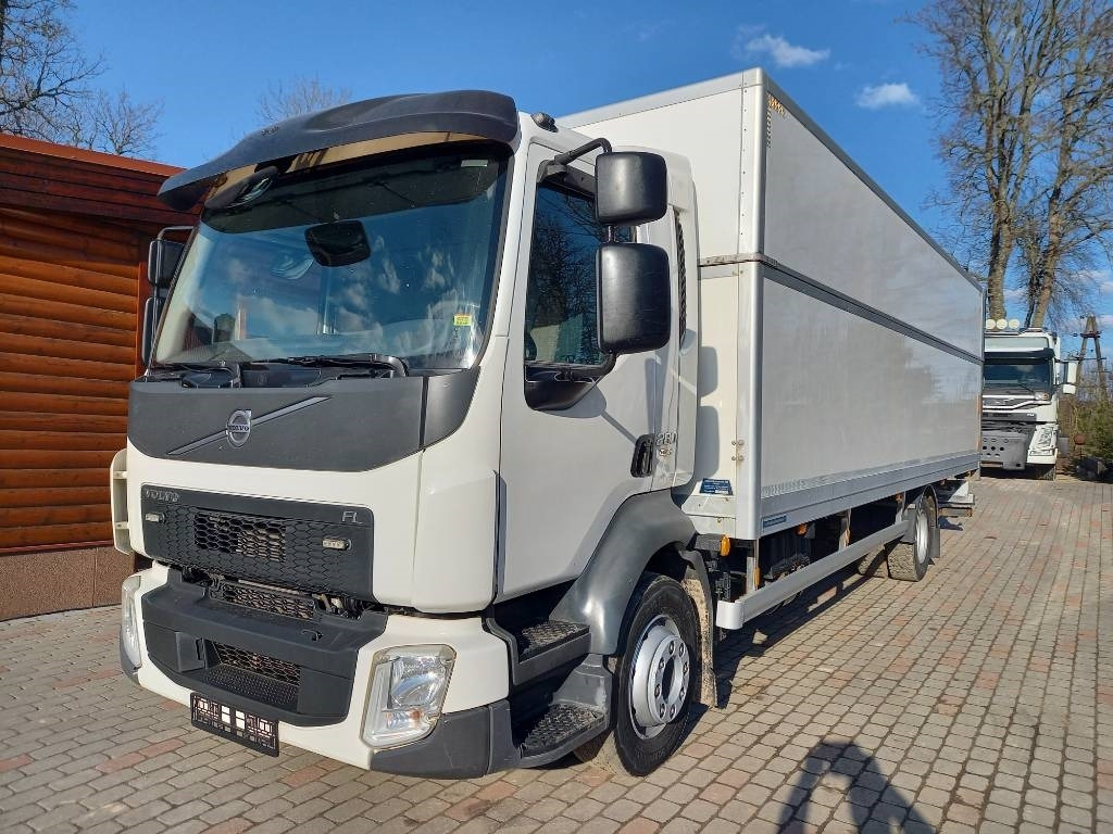 Volvo FL 280, 4x2 EURO 6 - Camião furgão: foto 1 Volvo FL 280, 4x2 EURO 6 - Camião furgão: foto 1
