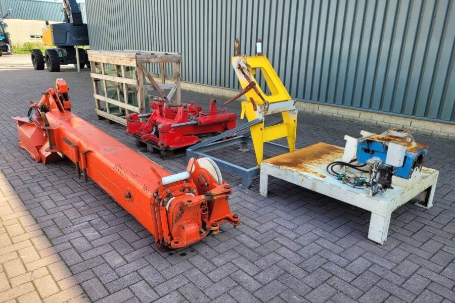 Compact Truck CT2 Diesel, 4x4x4 Drive, 30m Main Boom, 10.3m Hydr - Grua todo o terreno: foto 2 Compact Truck CT2 Diesel, 4x4x4 Drive, 30m Main Boom, 10.3m Hydr - Grua todo o terreno: foto 2