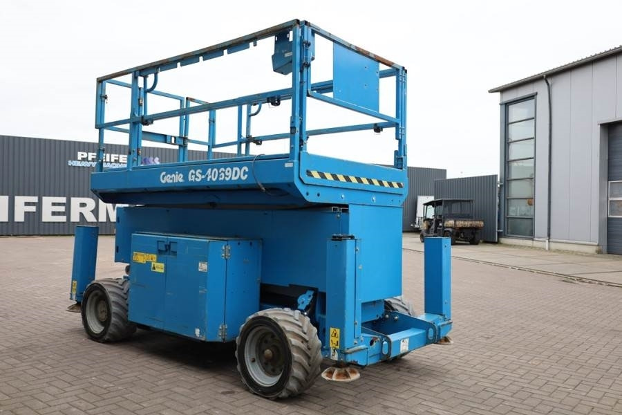 Plataforma de Tijera/ Plataforma de tesoura Genie GS4069 Electric, 14m Working Height, 363kg Capacit: foto 7