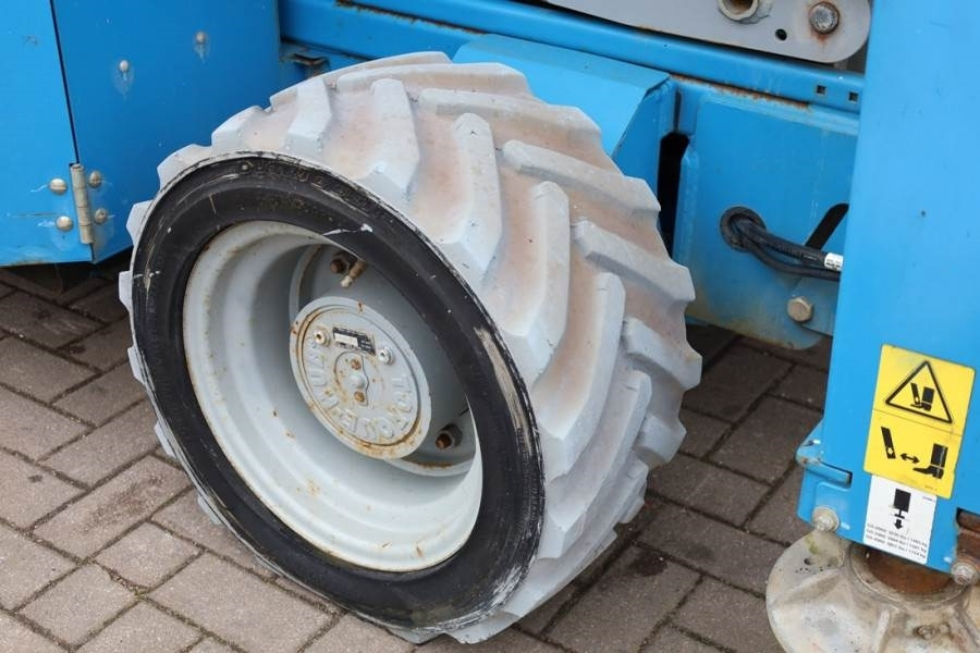 Plataforma de Tijera/ Plataforma de tesoura Genie GS4069 Electric, 14m Working Height, 363kg Capacit: foto 11