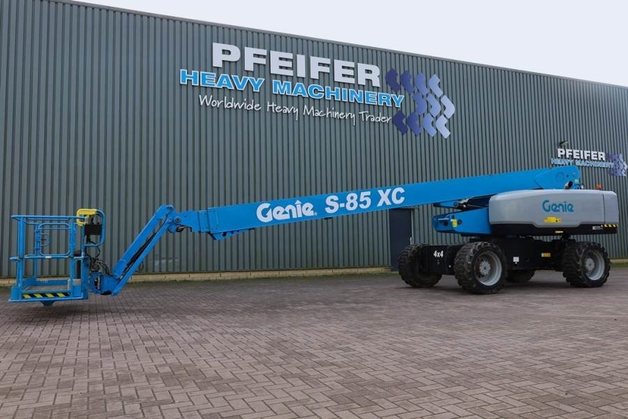 Genie S-85XC Valid inspection, *Guarantee! Diesel, 4x4 D - Plataforma telescópica: foto 1 Genie S-85XC Valid inspection, *Guarantee! Diesel, 4x4 D - Plataforma telescópica: foto 1