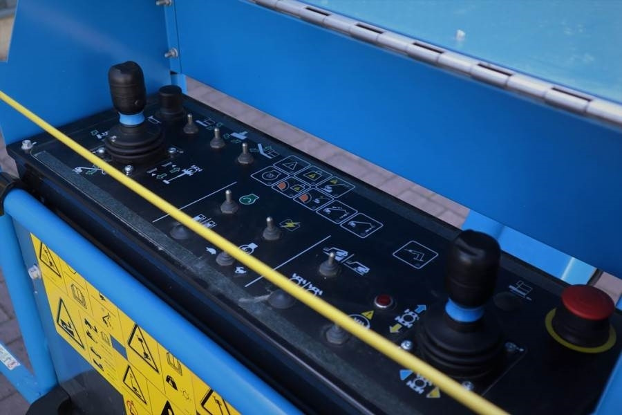 Genie S45XC Trax Valid inspection, *Guarantee! Diesel, 4 - Plataforma telescópica: foto 4 Genie S45XC Trax Valid inspection, *Guarantee! Diesel, 4 - Plataforma telescópica: foto 4