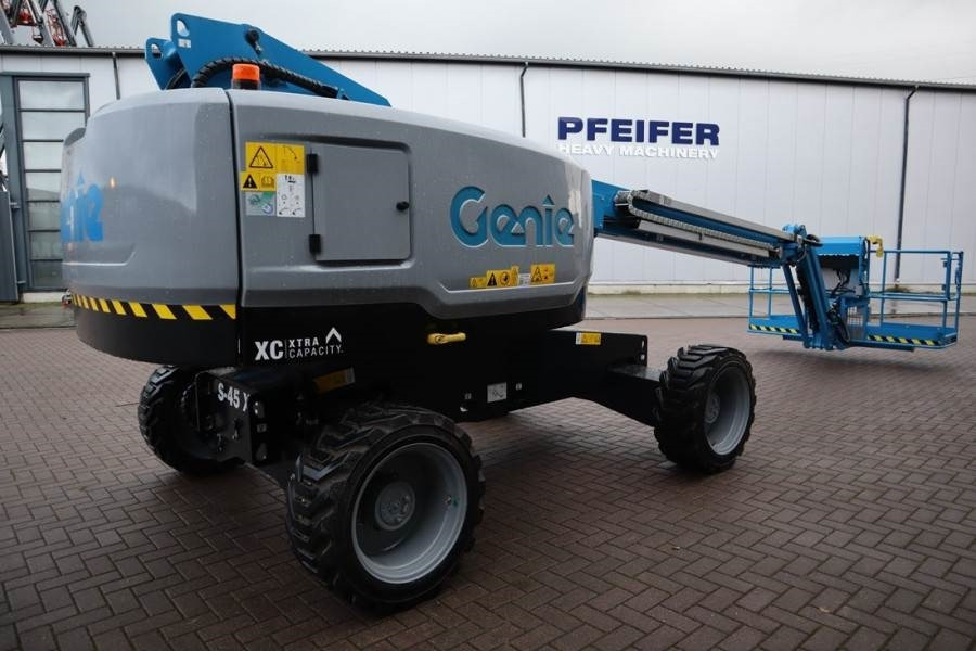 Genie S45XC Valid inspection, *Guarantee! Diesel, 4x4 Dr - Plataforma telescópica: foto 2 Genie S45XC Valid inspection, *Guarantee! Diesel, 4x4 Dr - Plataforma telescópica: foto 2
