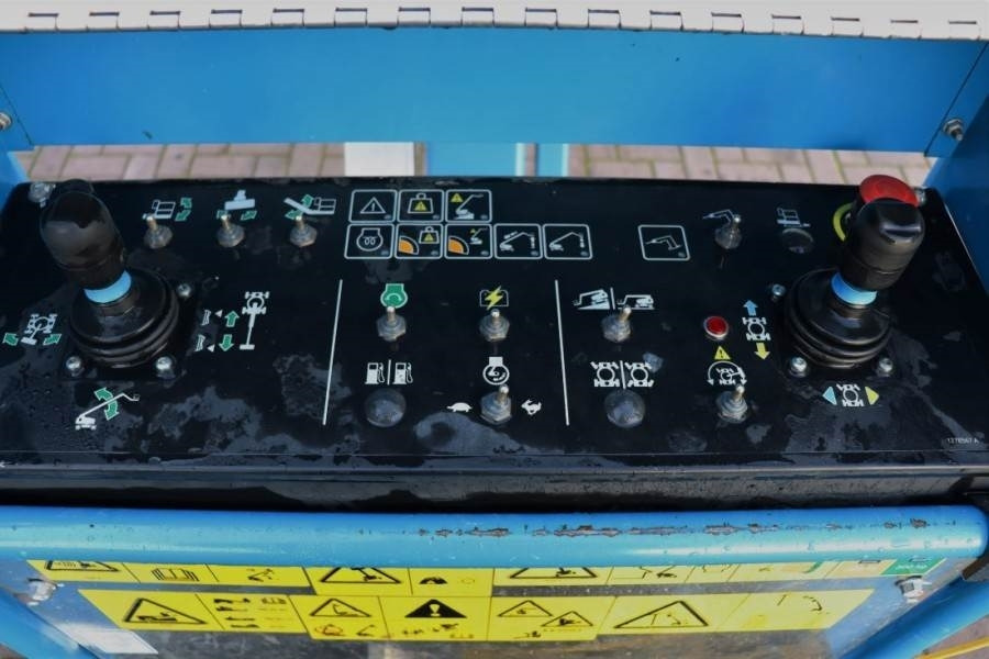 Genie S65XC Valid inspection, *Guarantee! Diesel, 4x4 Dr - Plataforma telescópica: foto 4 Genie S65XC Valid inspection, *Guarantee! Diesel, 4x4 Dr - Plataforma telescópica: foto 4