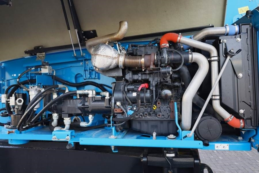 Genie S85XC Valid inspection, *Guarantee! Diesel, 4x4 Dr - Plataforma telescópica: foto 3 Genie S85XC Valid inspection, *Guarantee! Diesel, 4x4 Dr - Plataforma telescópica: foto 3