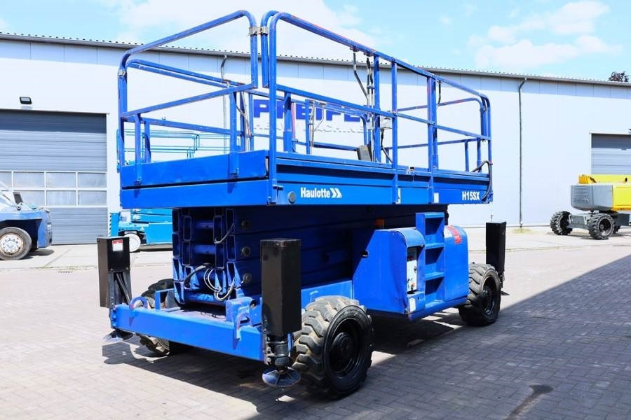 Haulotte H15SX Diesel, 4x4 Drive 15 Working Height, 500kg C - Plataforma de Tijera/ Plataforma de tesoura: foto 2 Haulotte H15SX Diesel, 4x4 Drive 15 Working Height, 500kg C - Plataforma de Tijera/ Plataforma de tesoura: foto 2