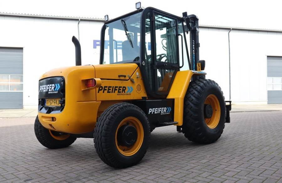 JCB 926 Diesel, 4x4 Drive, Triplex mast, 5500mm Liftin - Empilhador todo-o-terreno: foto 2 JCB 926 Diesel, 4x4 Drive, Triplex mast, 5500mm Liftin - Empilhador todo-o-terreno: foto 2