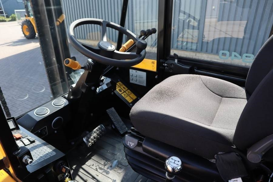 JCB 940-4 T4 Valid inspection, *Guarantee! Diesel, 4x4 - Empilhador todo-o-terreno: foto 3 JCB 940-4 T4 Valid inspection, *Guarantee! Diesel, 4x4 - Empilhador todo-o-terreno: foto 3