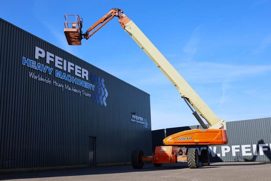 JLG 1200SJP Diesel, 4x4x4 Drive, 38.7m Working Height, - Plataforma telescópica: foto 2 JLG 1200SJP Diesel, 4x4x4 Drive, 38.7m Working Height, - Plataforma telescópica: foto 2