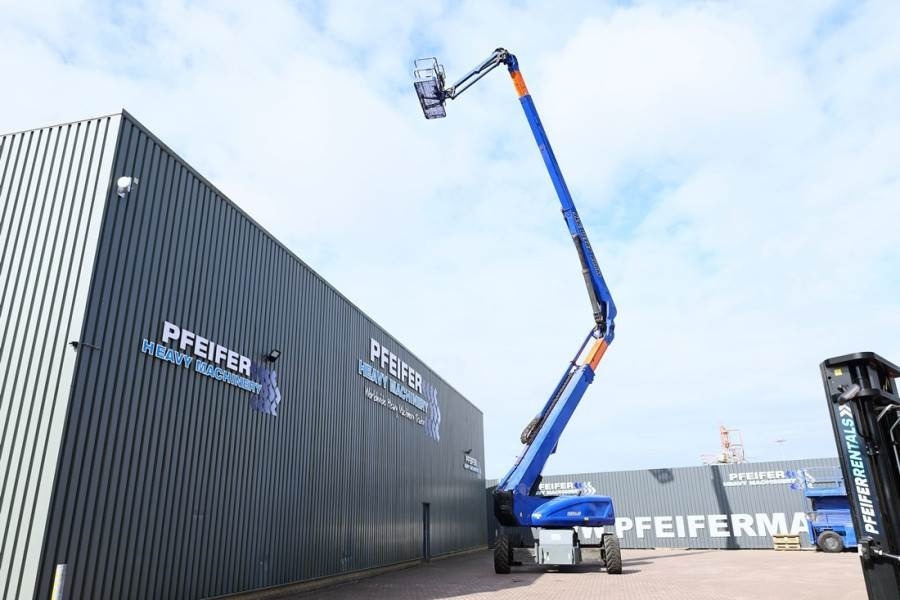 JLG 1250AJP Diesel, 4x4x4 Drive, 40.1m Working Height, - Plataforma articulada: foto 3 JLG 1250AJP Diesel, 4x4x4 Drive, 40.1m Working Height, - Plataforma articulada: foto 3