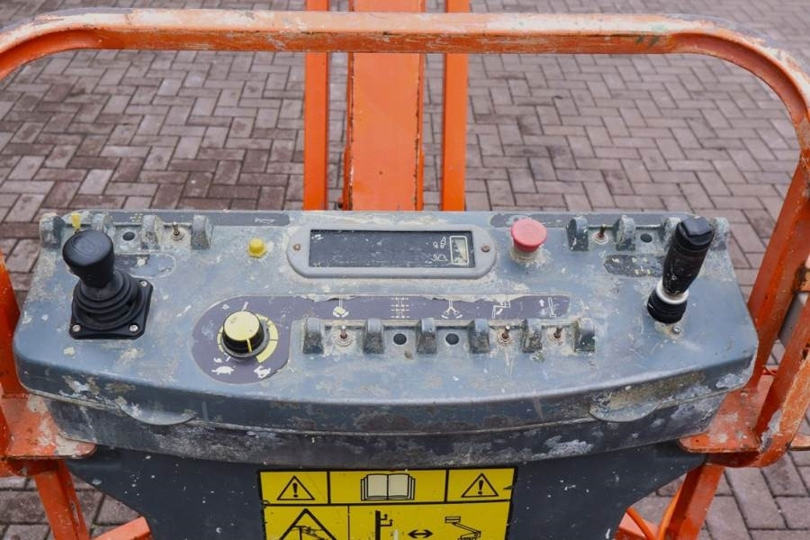 JLG 860SJ Diesel, 4x4 Drive, 28.2m Working Height, 22. - Plataforma telescópica: foto 4 JLG 860SJ Diesel, 4x4 Drive, 28.2m Working Height, 22. - Plataforma telescópica: foto 4