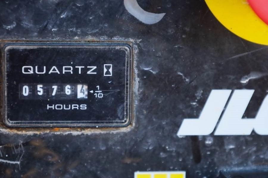 Plataforma de Tijera/ Plataforma de tesoura JLG M4069 Hybrid, 14.2m Working Height, 360kg Capacity: foto 7 Plataforma de Tijera/ Plataforma de tesoura JLG M4069 Hybrid, 14.2m Working Height, 360kg Capacity: foto 7