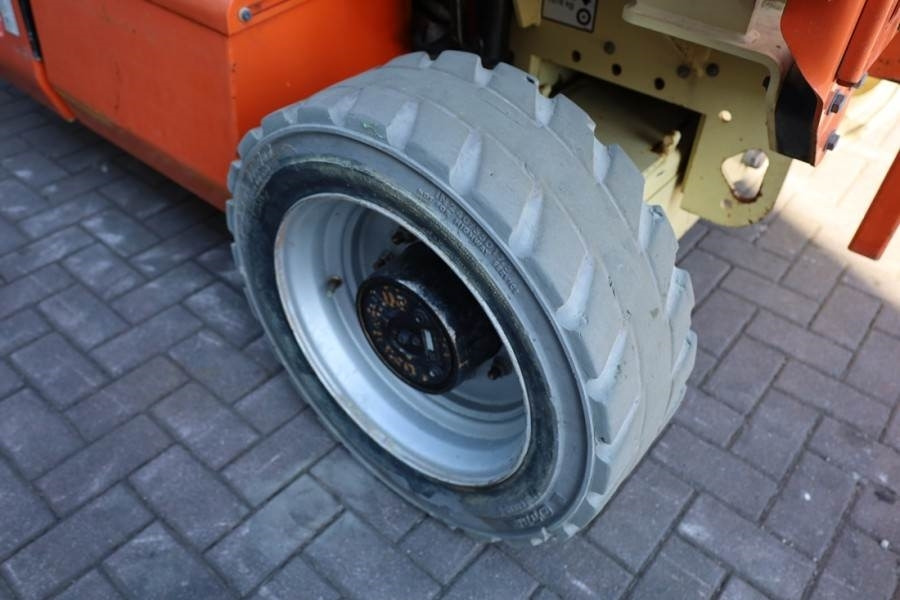 Plataforma de Tijera/ Plataforma de tesoura JLG M4069 Hybrid, 14.2m Working Height, 360kg Capacity: foto 16 Plataforma de Tijera/ Plataforma de tesoura JLG M4069 Hybrid, 14.2m Working Height, 360kg Capacity: foto 16