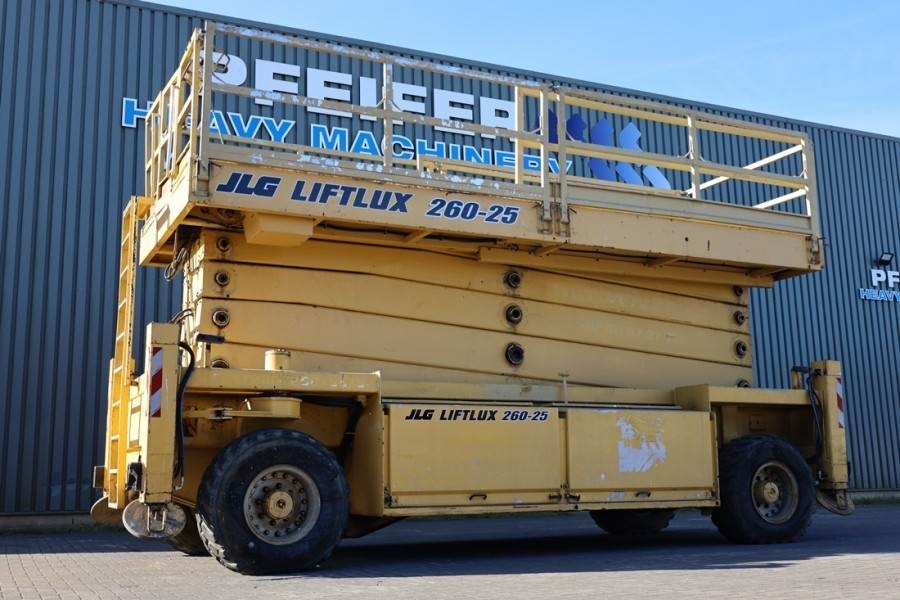 Liftlux SL260-25D4WD Diesel, 4x4 Drive, 9.80m Hydraulic De - Plataforma de Tijera/ Plataforma de tesoura: foto 1 Liftlux SL260-25D4WD Diesel, 4x4 Drive, 9.80m Hydraulic De - Plataforma de Tijera/ Plataforma de tesoura: foto 1